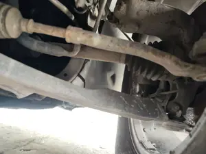 Foto de BRAZO SUSPENSION DELANTERO DERECHO RENAULT SCENIC II (JM) 1.9 dCi Diesel (120 CV / 88 KW)