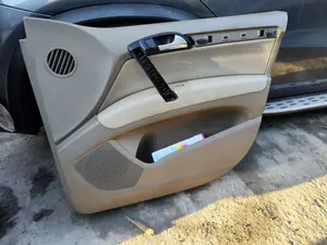 Foto de GUARNECIDO PUERTA DELANTERA DERECHA AUDI Q7 (4L) 3.0 V6 24V TDI (233 CV / 171 KW)