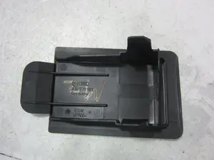 Foto de MOLDURA PORSCHE MACAN (95BA) referencia 8J0971981 foto 2