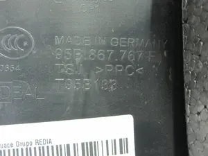 Foto de MOLDURAS TRASERAS PORSCHE MACAN (95BA) referencia 95B867767F foto 4