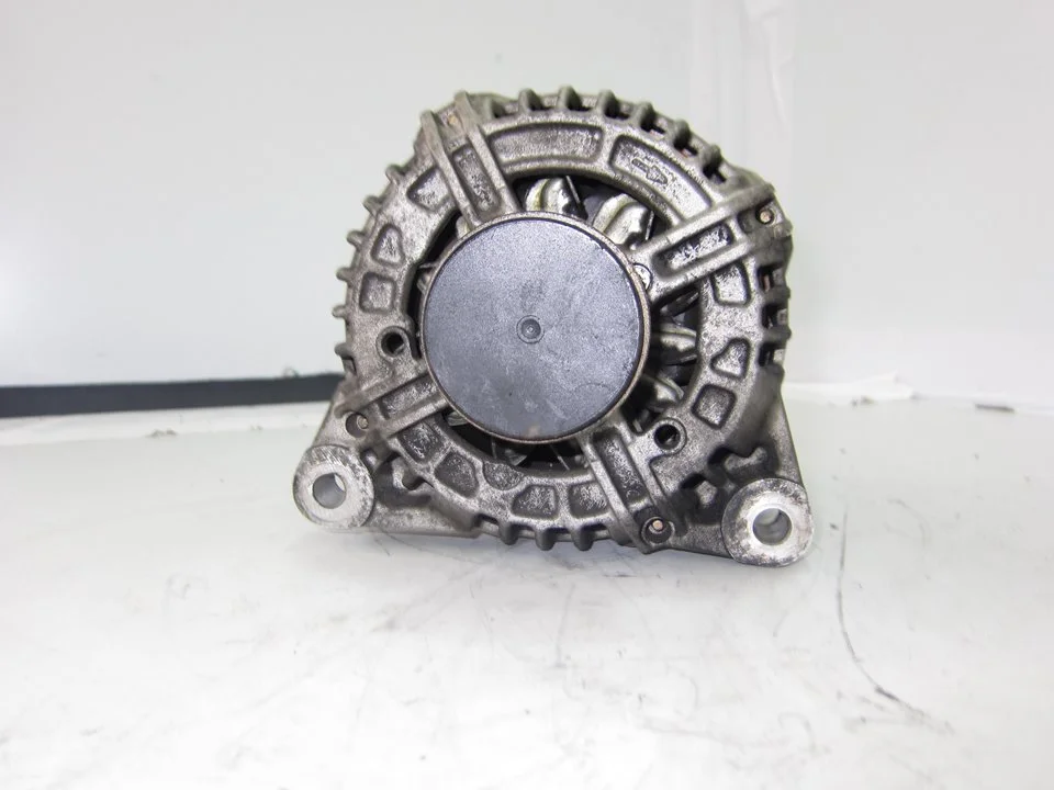 Foto de ALTERNADOR CITROEN C4 COUPE referencia 0124525035