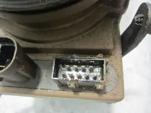 Foto de BOMBA DIRECCION PEUGEOT 307 BREAK/ SW (S2) 1.6 HDi FAP CAT (9HZ / DV6TED4) (109 CV / 80 KW) referencia 9648744580 foto 4