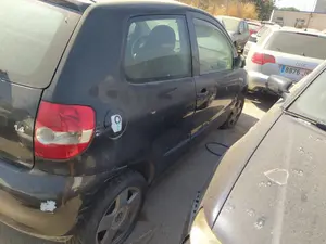 Foto de LUNA CUSTODIA TRASERA DERECHA VOLKSWAGEN FOX (5Z1)(04.2005) 1.4  (75 CV / 55 KW)