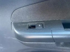 Foto de MANDO ELEVALUNAS TRASERO DERECHO OPEL ZAFIRA B 1.9 CDTI (120 CV / 88 KW)