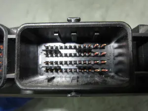 Foto de CENTRALITA MOTOR UCE PEUGEOT 307 (S1)(04.2001) referencia 9659306580 foto 4