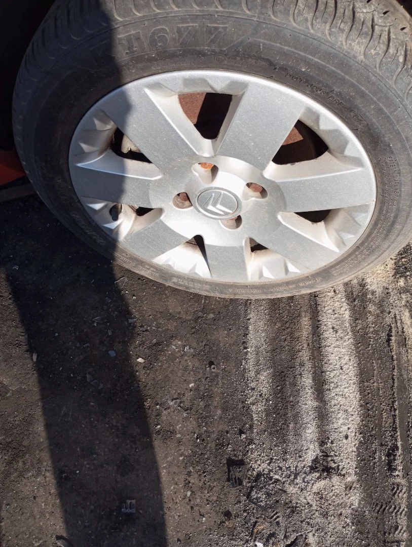 Foto de LLANTA CITROEN C2 1.4 (73 CV / 54 KW) referencia 5402G3