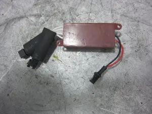 Foto de MODULO ELECTRONICO BMW SERIE 3 BERLINA (E46) 2.0 16V Diesel CAT (136 CV / 100 KW) referencia HLT10088280 foto 5