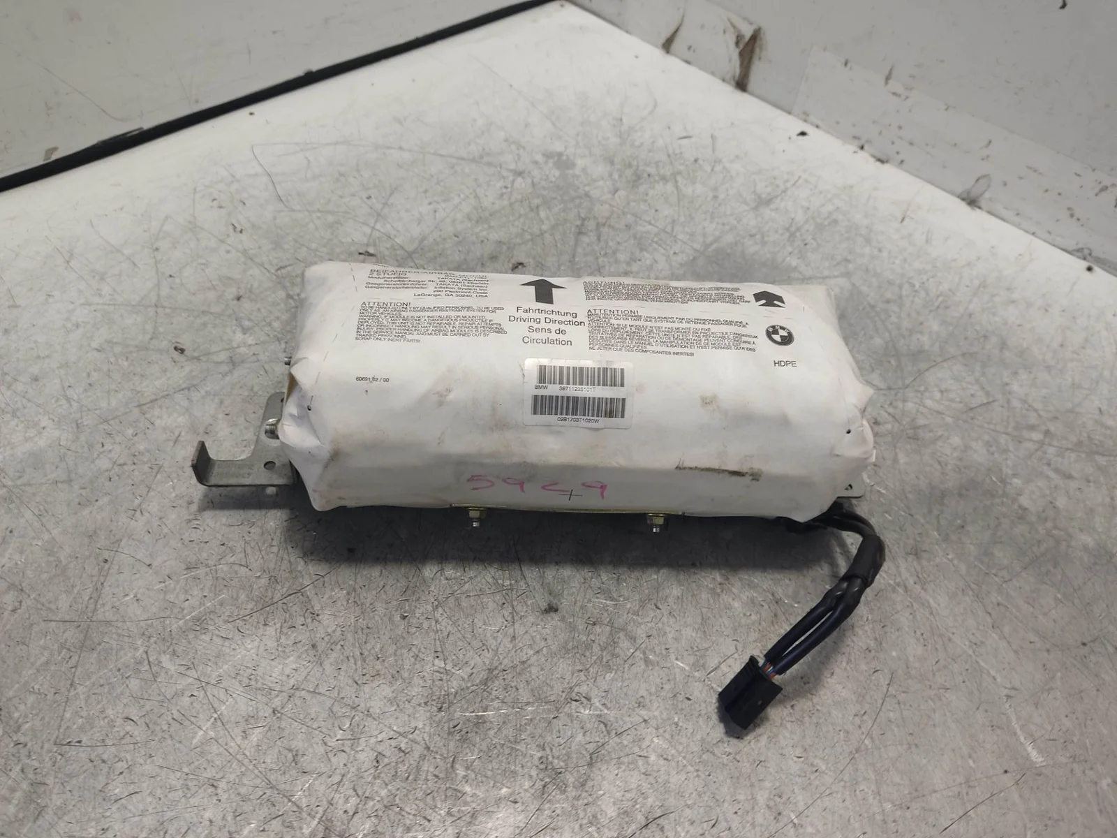 Foto de AIRBAG DELANTERO DERECHO BMW SERIE 3 BERLINA (E46) 3.0 24V Turbodiesel CAT (184 CV / 135 KW) referencia 72126998950