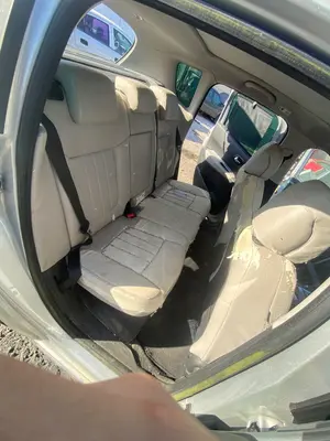 Foto de JUEGO ASIENTOS COMPLETO PEUGEOT 3008 1.6 16V (120 CV / 88 KW) foto 2
