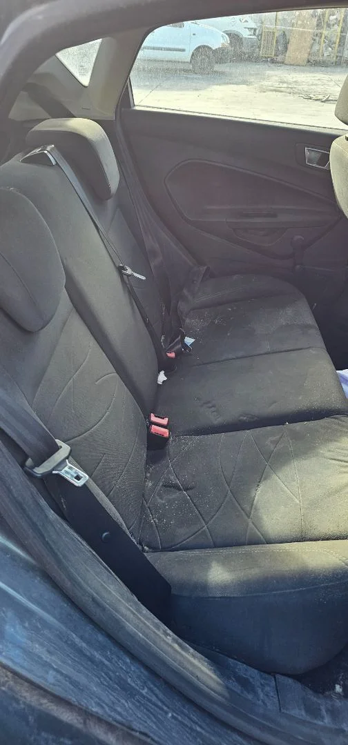 Foto de ASIENTOS TRASERO DERECHO FORD FIESTA (CNN) 1.25 16V CAT (82 CV / 60 KW)