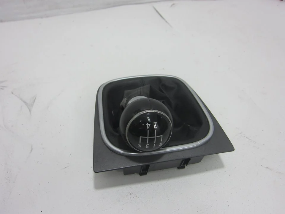 Foto de NO IDENTIFICADO VOLKSWAGEN GOLF V (1K1)(10.2003) referencia 1K0711113BG