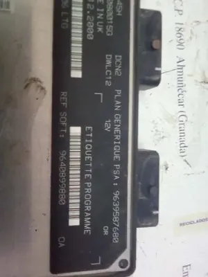 Foto de CENTRALITA MOTOR UCE PEUGEOT 206 referencia 9639587680 foto 3
