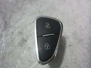 Foto de INTERRUPTOR OPEL CORSA E 1.2  (69 CV / 51 KW) referencia 13363826