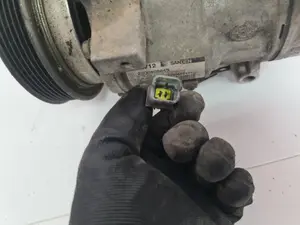 Foto de COMPRESOR AIRE ACONDICIONADO RENAULT KANGOO I (F/KC0) referencia 8200866437 foto 3