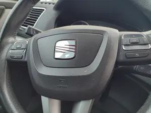 Foto de AIRBAG DELANTERO IZQUIERDO SEAT ALHAMBRA (710) 2.0 TDI (140 CV / 103 KW) referencia 5P0880201AN