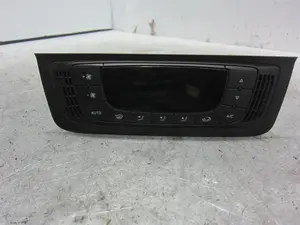 Foto de MANDO CALEFACCION / AIRE ACONDICIONADO SEAT IBIZA BERLINA (6J5) 1.2 TSI (86 CV / 63 KW) referencia 6J0820043E