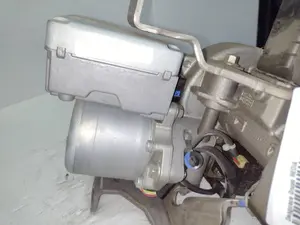 Foto de COLUMNA DIRECCION RENAULT MEGANE III BERLINA 5P 1.2 TCE (132 CV / 97 KW) referencia 488104821R foto 11