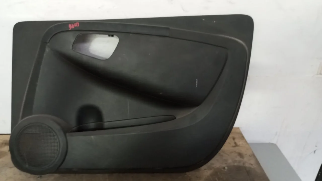 Foto de GUARNECIDO PUERTA DELANTERA DERECHA CITROEN NEMO 1.4 HDi (68 CV / 50 KW) referencia 2254110058