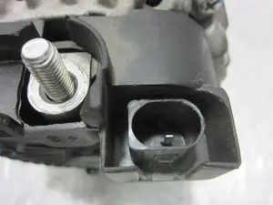Foto de ALTERNADOR MERCEDES-BENZ CLASE A (BM 169) referencia A2661541202 foto 6