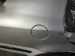 Foto de TAPA EXTERIOR COMBUSTIBLE SKODA OCTAVIA BERLINA (1U2) 1.9 TDI (90 CV / 66 KW) referencia 1U9809857