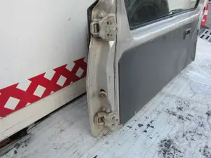 Foto de NO IDENTIFICADO SUZUKI VITARA (SE/SF/ET) 2.0 Turbodiesel CAT (90 CV / 66 KW) foto 2