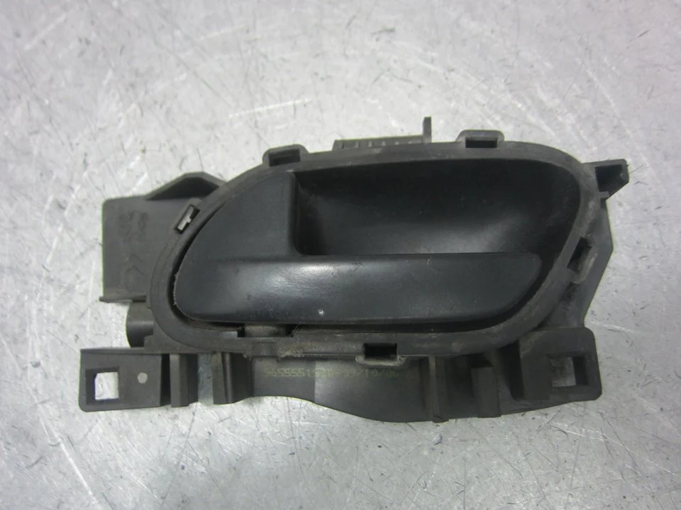 Foto de MANETA INTERIOR DELANTERA IZQUIERDA CITROEN JUMPY 2.0 HDi CAT (RHK / DW10UTED4) (120 CV / 88 KW) referencia 303966