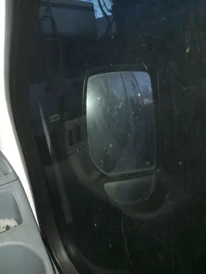 Foto de RETROVISOR DERECHO FORD TRANSIT COMBI (TT9) 2.2 TDCi CAT (116 CV / 85 KW)