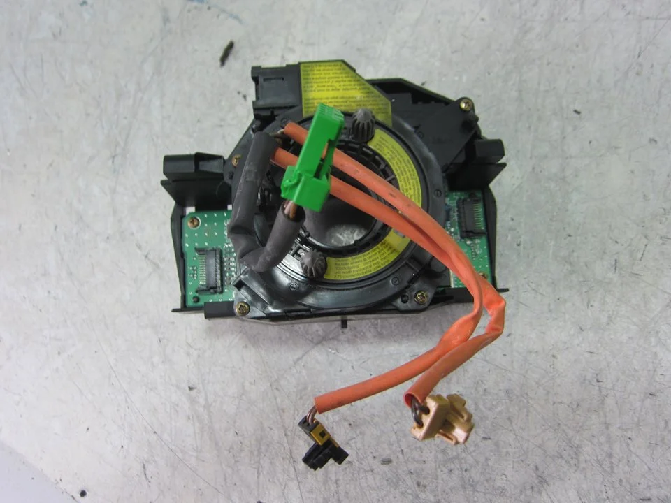 Foto de ANILLO AIRBAG VOLVO S40 BERLINA 2.5 20V Turbo CAT (220 CV / 162 KW) referencia 0A0I305095