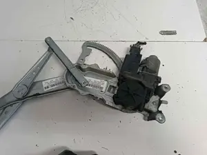 Foto de ELEVALUNAS DELANTERO DERECHO OPEL CORSA C referencia 13173074 foto 4