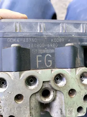 Foto de ABS MAZDA 6 BERLINA (GH) 2.2 Turbodiesel CAT (163 CV / 120 KW) referencia 1338006980 foto 4