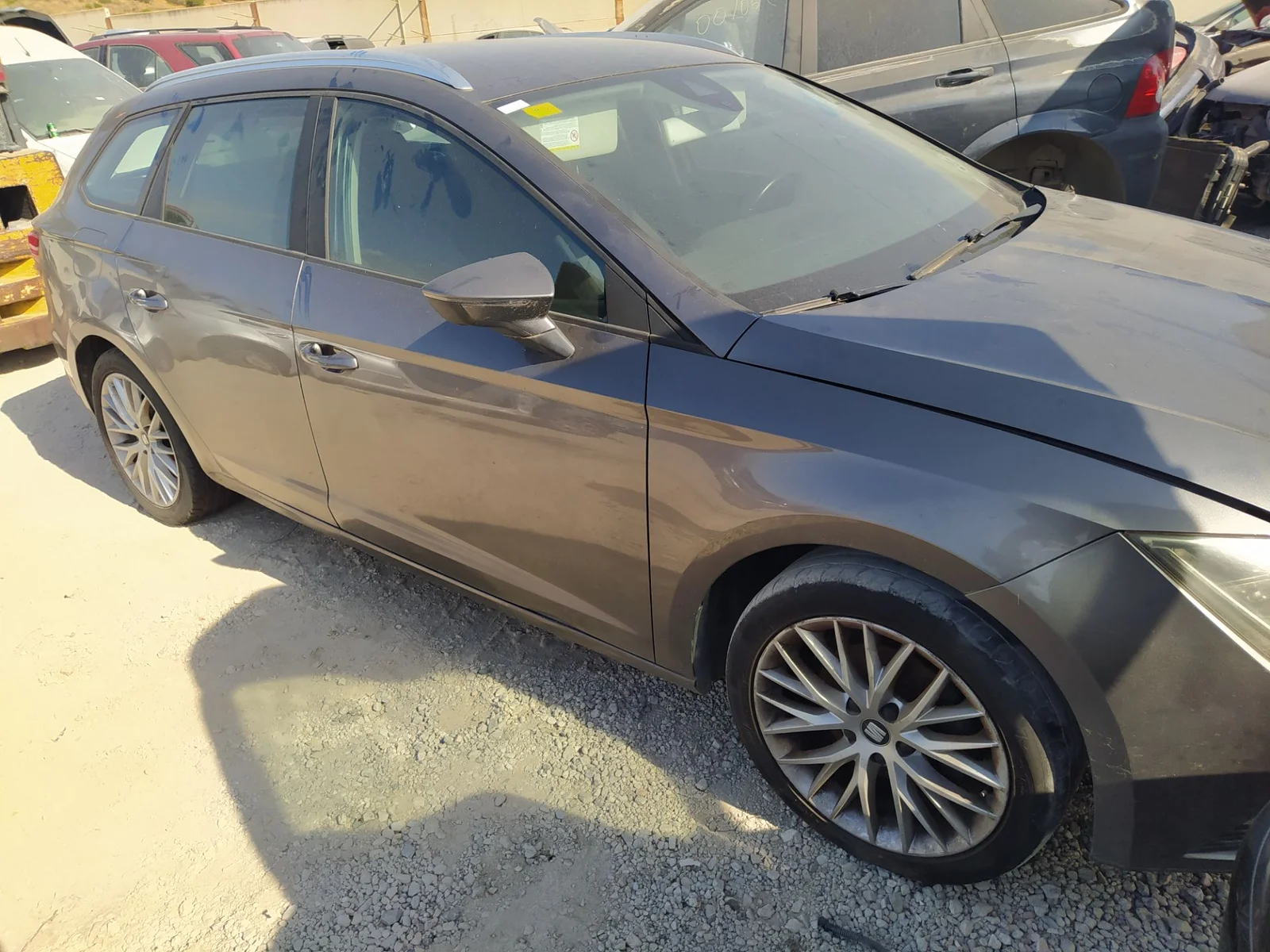 Foto de LUNA DELANTERA DERECHA SEAT LEON ST 5F8 1.6 TDI (105 CV / 77 KW) referencia 5F4845202A