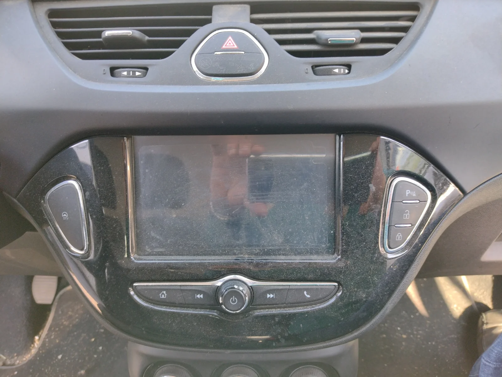 Foto de SISTEMA AUDIO / RADIO CD OPEL CORSA E 1.4 (90 CV / 66 KW) referencia 42554704