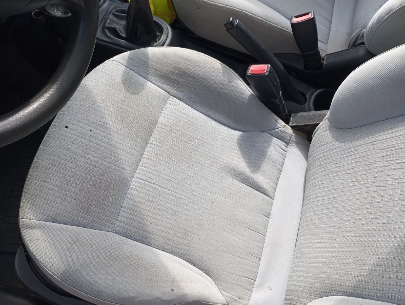 Foto de ASIENTO DELANTERO IZQUIERDO KIA PICANTO (SA) 1.1 CAT (65 CV / 48 KW) referencia 8820007020