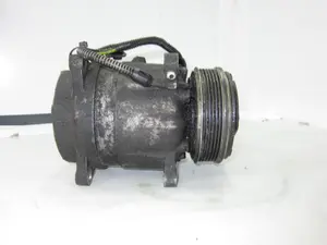 Foto de COMPRESOR AIRE ACONDICIONADO PEUGEOT 106 (S2) referencia 6560502 foto 4