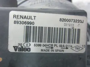Foto de FARO IZQUIERDO RENAULT MEGANE II BERLINA 3P 1.5 dCi Diesel (101 CV / 74 KW) referencia 8200073220J foto 3