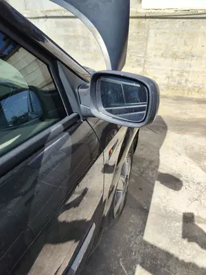 Foto de RETROVISOR DERECHO RENAULT SCENIC II (JM) 1.9 dCi Diesel (120 CV / 88 KW)