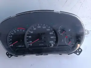 Foto de CUADRO INSTRUMENTOS HYUNDAI ACCENT (LC) 1.3 CAT (84 CV / 62 KW) referencia 9400325120 foto 1