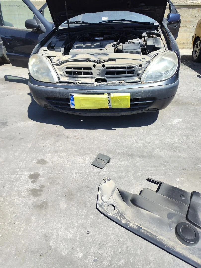 Foto de PARAGOLPES DELANTERO CITROEN XSARA BERLINA 2.0 HDi CAT (RHY / DW10TD) (90 CV / 66 KW)
