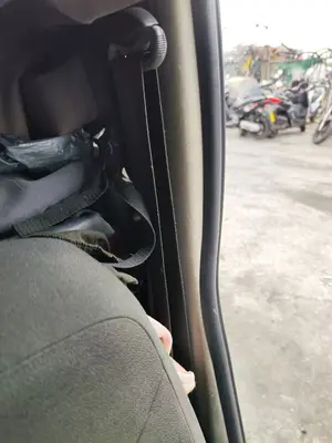 Foto de CINTURON SEGURIDAD DELANTERO IZQUIERDO FIAT I DOBLÒ (119) 1.9 JTD CAT (105 CV / 77 KW)