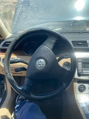 Foto de AIRBAG DELANTERO IZQUIERDO VOLKSWAGEN PASSAT BERLINA (3C2) 2.0 TDI (140 CV / 103 KW)