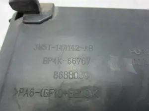 Foto de CAJA RELES / FUSIBLES MAZDA 3 BERLINA (BK) 1.6 CD Diesel CAT (109 CV / 80 KW) referencia BP4K66767 foto 2