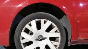 Foto de PASO RUEDA DELANTERO IZQUIERDO CITROEN C4 COUPE 1.6 HDi CAT (9HY / DV6TED4) (109 CV / 80 KW) referencia 9681375680