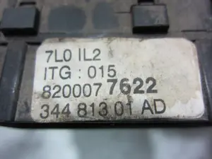 Foto de MANDO MULTIFUNCION RENAULT KANGOO I (F/KC0) 1.9 dTi Diesel (80 CV / 59 KW) referencia 34481301 foto 5