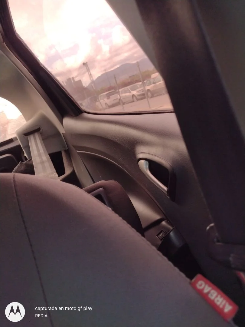 Foto de ELEVALUNAS TRASERO IZQUIERDO SEAT IBIZA BERLINA (6J5) 1.4 16V (86 CV / 63 KW) referencia 6J4839461A
