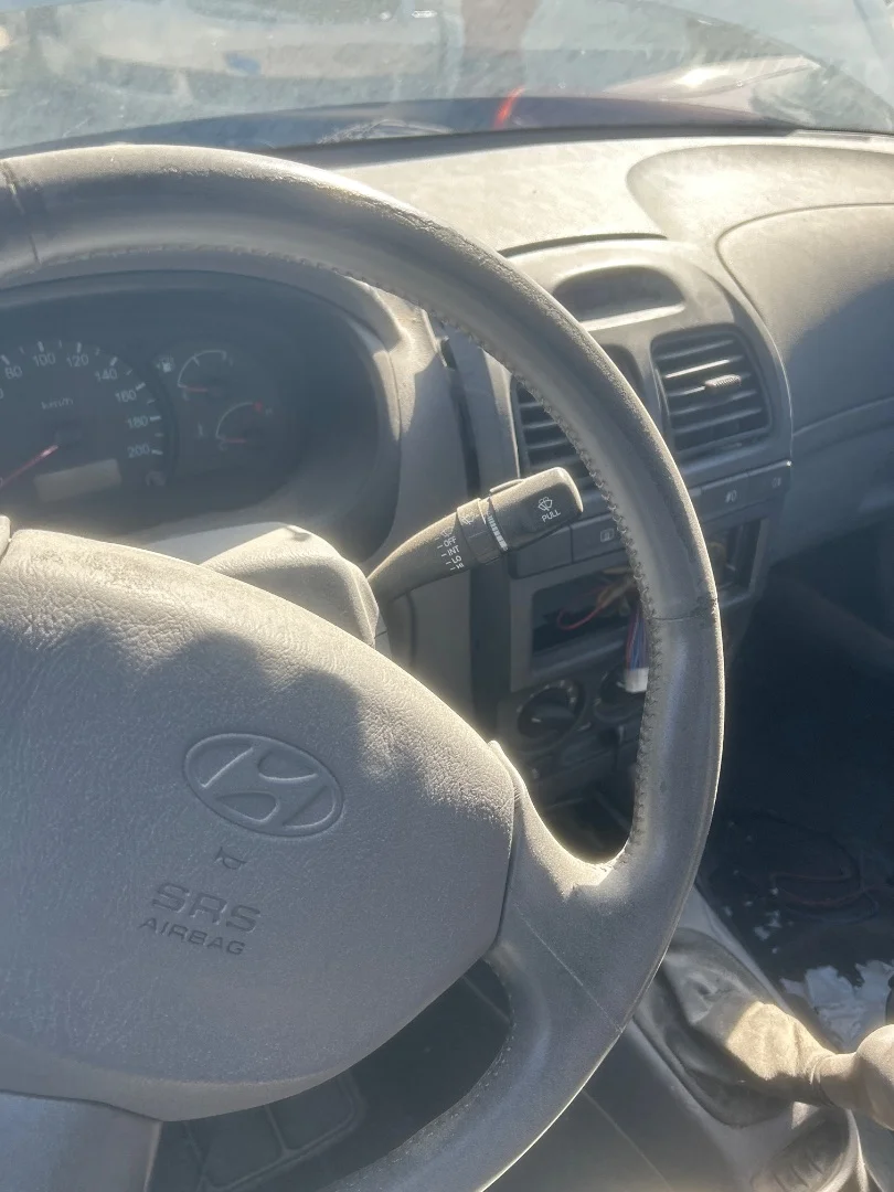 Foto de MANDO MULTIFUNCION HYUNDAI ACCENT (LC) 1.5 CRDi CAT (82 CV / 60 KW)