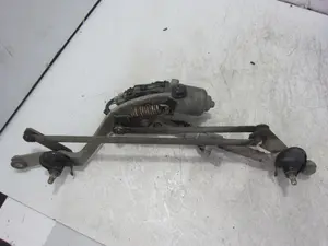 Foto de MOTOR LIMPIA DELANTERO TOYOTA AURIS (E15) 1.4 Turbodiesel CAT (90 CV / 66 KW) referencia 8511002190 foto 5