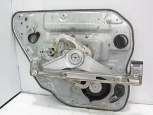 Foto de ELEVALUNAS TRASERO DERECHO VOLVO S40 BERLINA 2.5 20V Turbo CAT (220 CV / 162 KW) referencia RH992674 foto 3