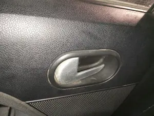 Foto de MANETA INTERIOR TRASERA IZQUIERDA FORD FIESTA (CBK) 1.4 TDCi CAT (68 CV / 50 KW) referencia 1329936