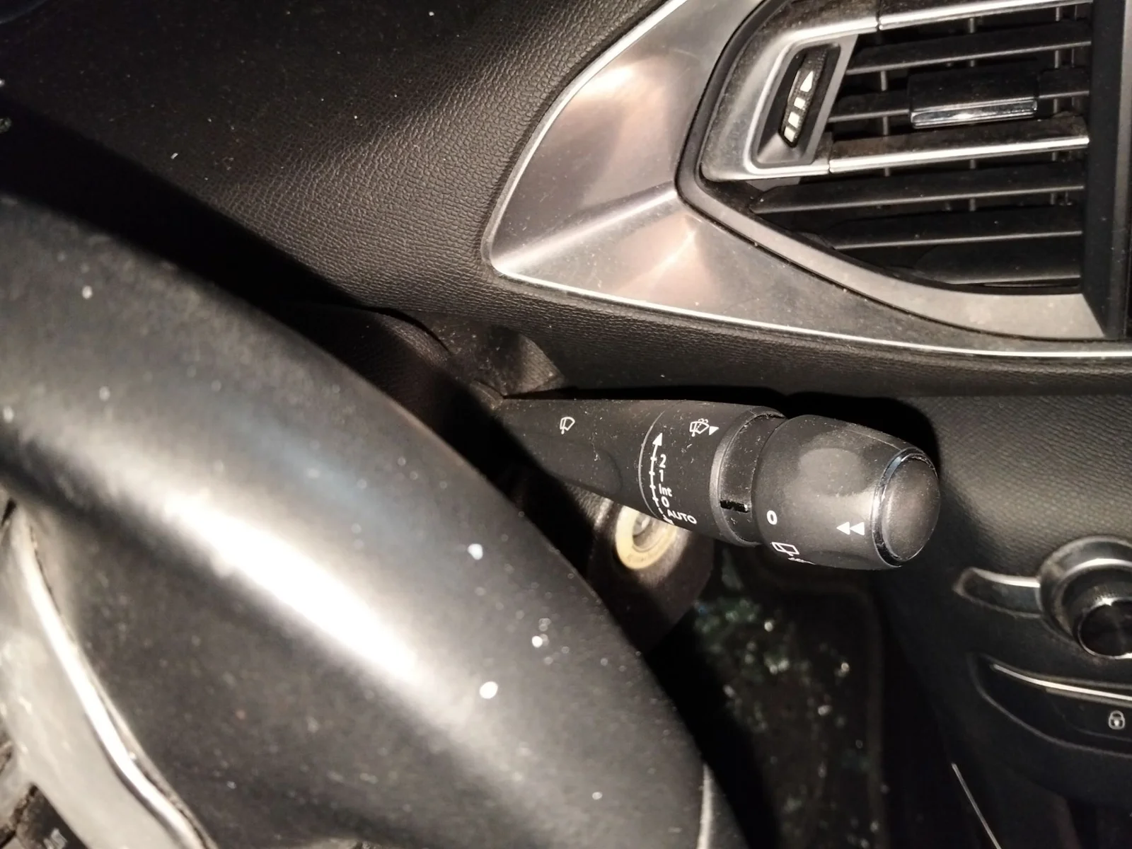 Foto de MANDO MULTIFUNCION PEUGEOT 308