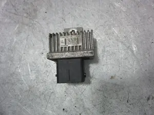 Foto de CAJA PRECALENTAMIENTO DACIA DOKKER 1.5 dCi Diesel FAP CAT (90 CV / 66 KW) referencia 110678071R